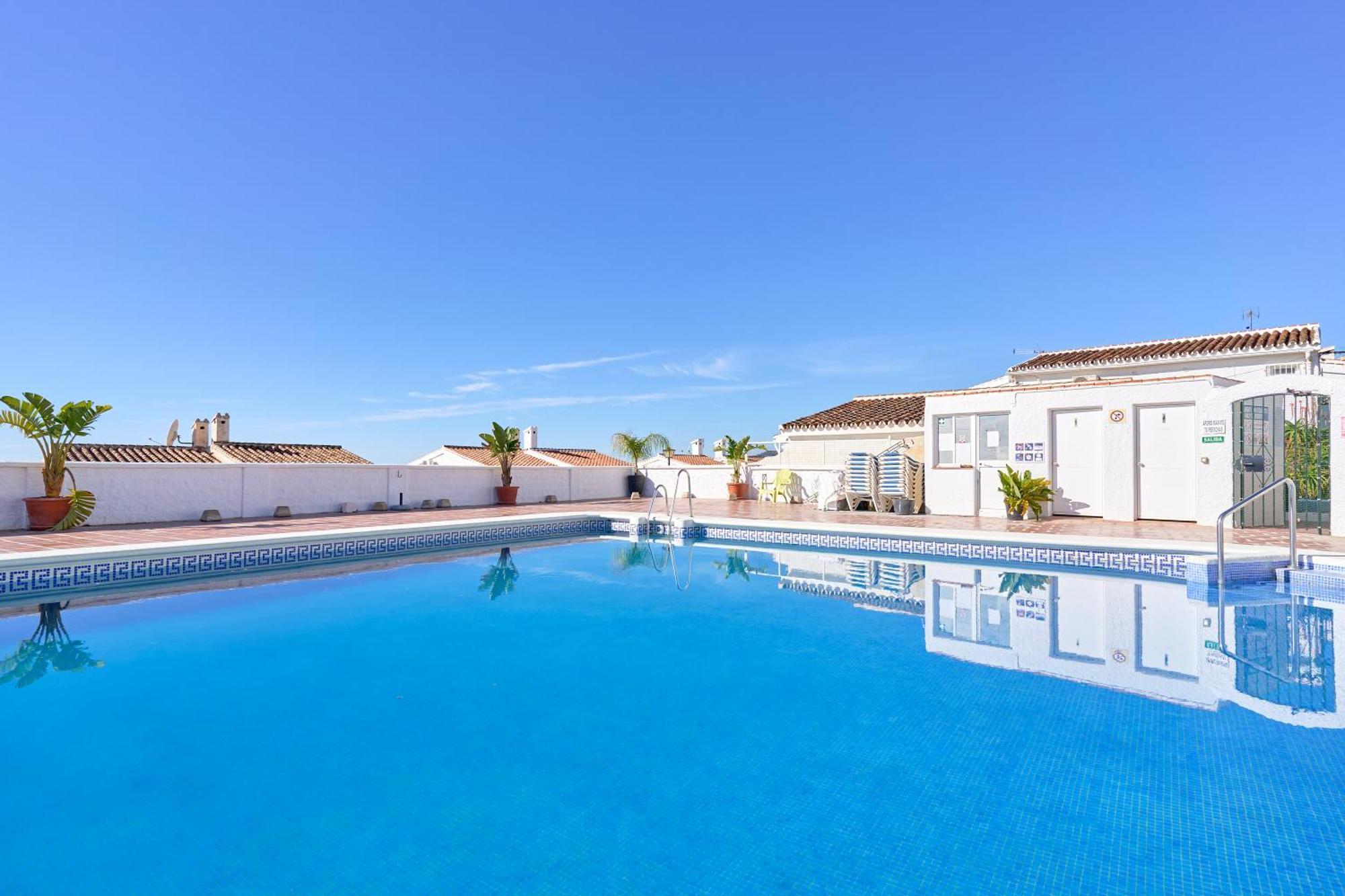 Апартаменты Sea View Capistrano Нерха Экстерьер фото